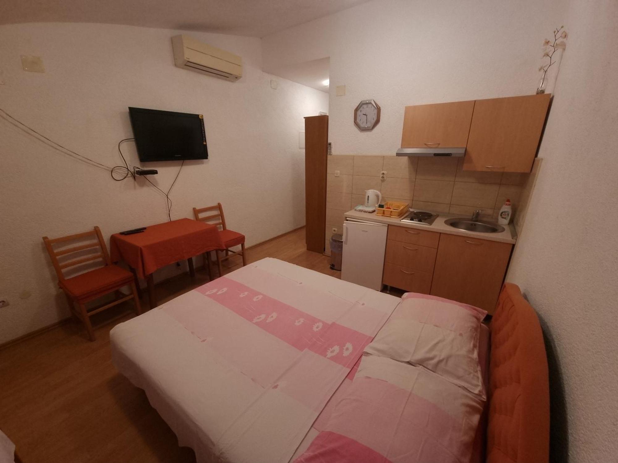 Apartments Cipetic Kaštela Eksteriør billede