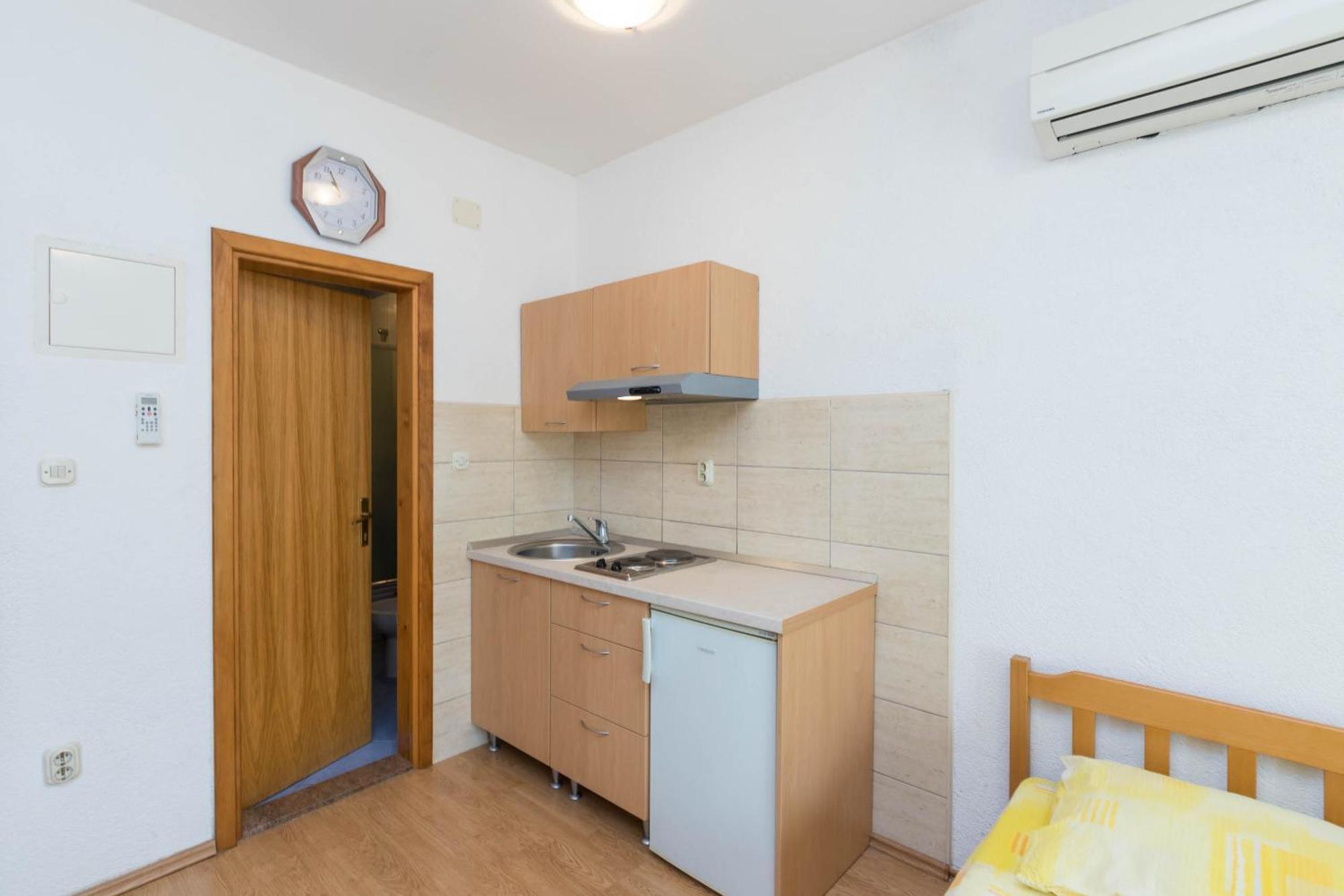 Apartments Cipetic Kaštela Eksteriør billede