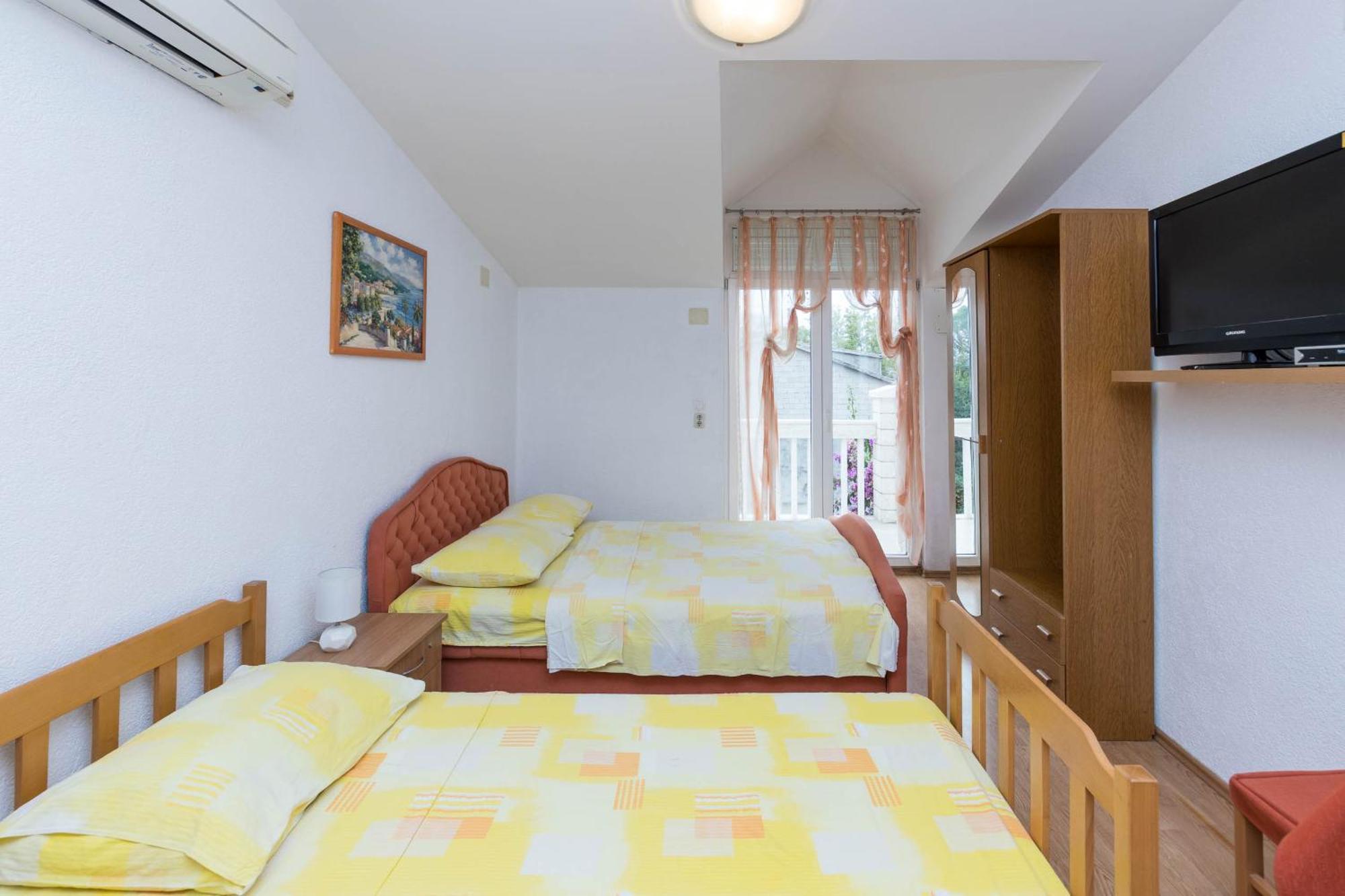 Apartments Cipetic Kaštela Eksteriør billede