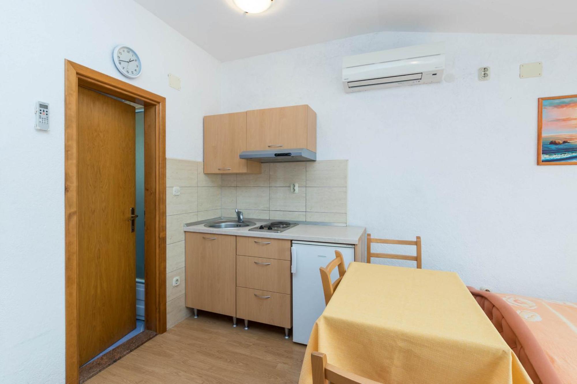 Apartments Cipetic Kaštela Eksteriør billede