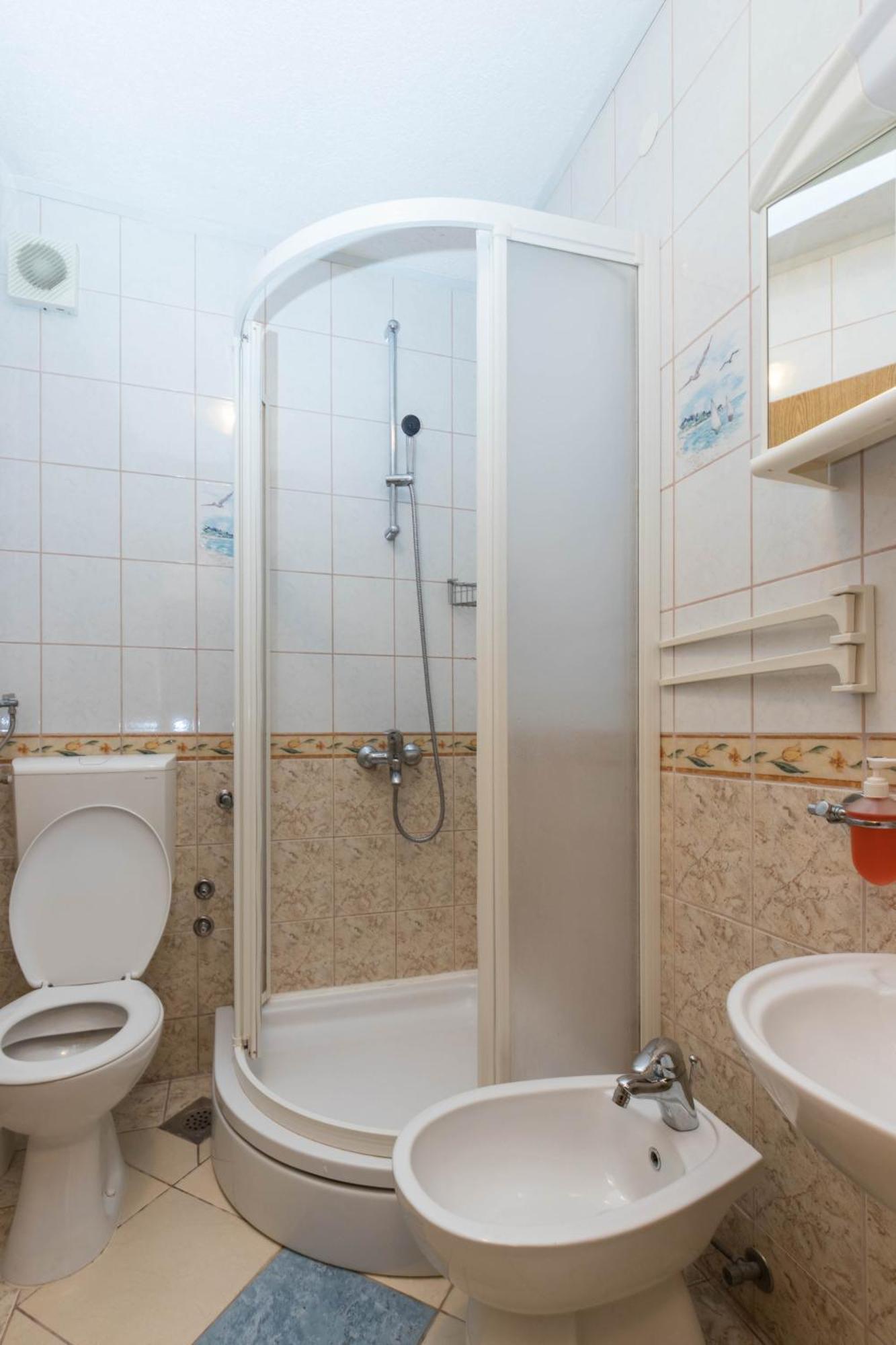 Apartments Cipetic Kaštela Eksteriør billede