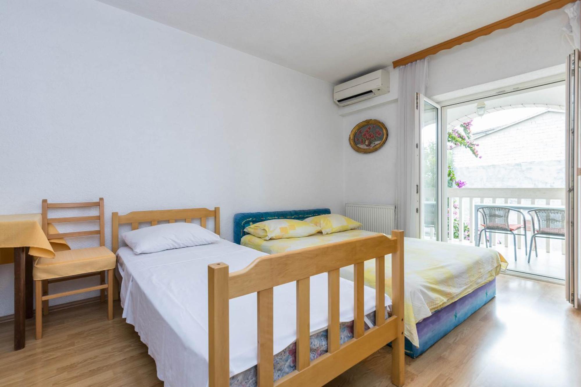 Apartments Cipetic Kaštela Eksteriør billede