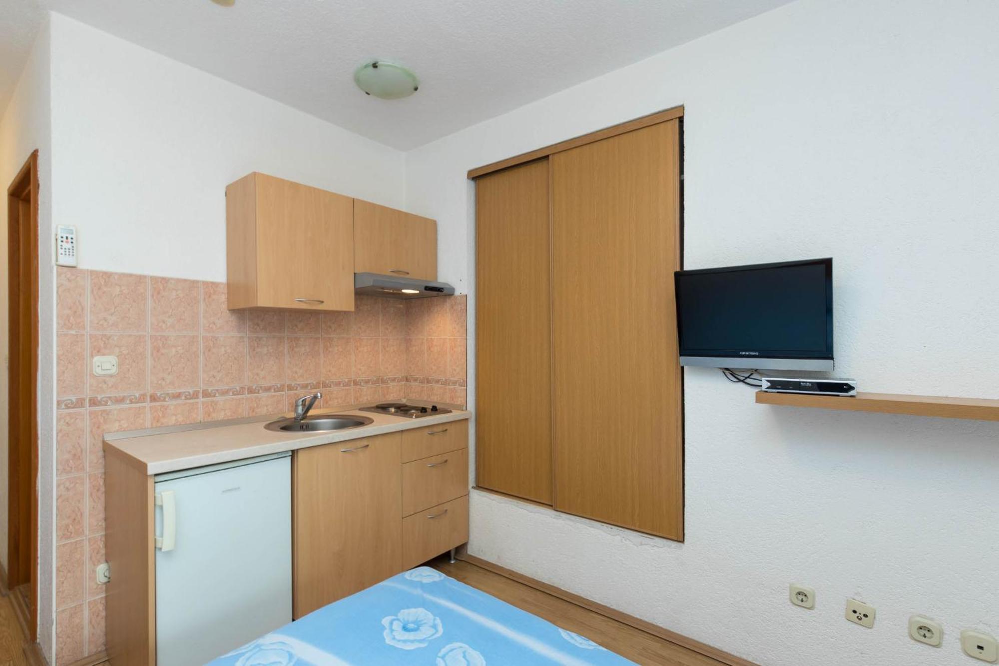 Apartments Cipetic Kaštela Eksteriør billede