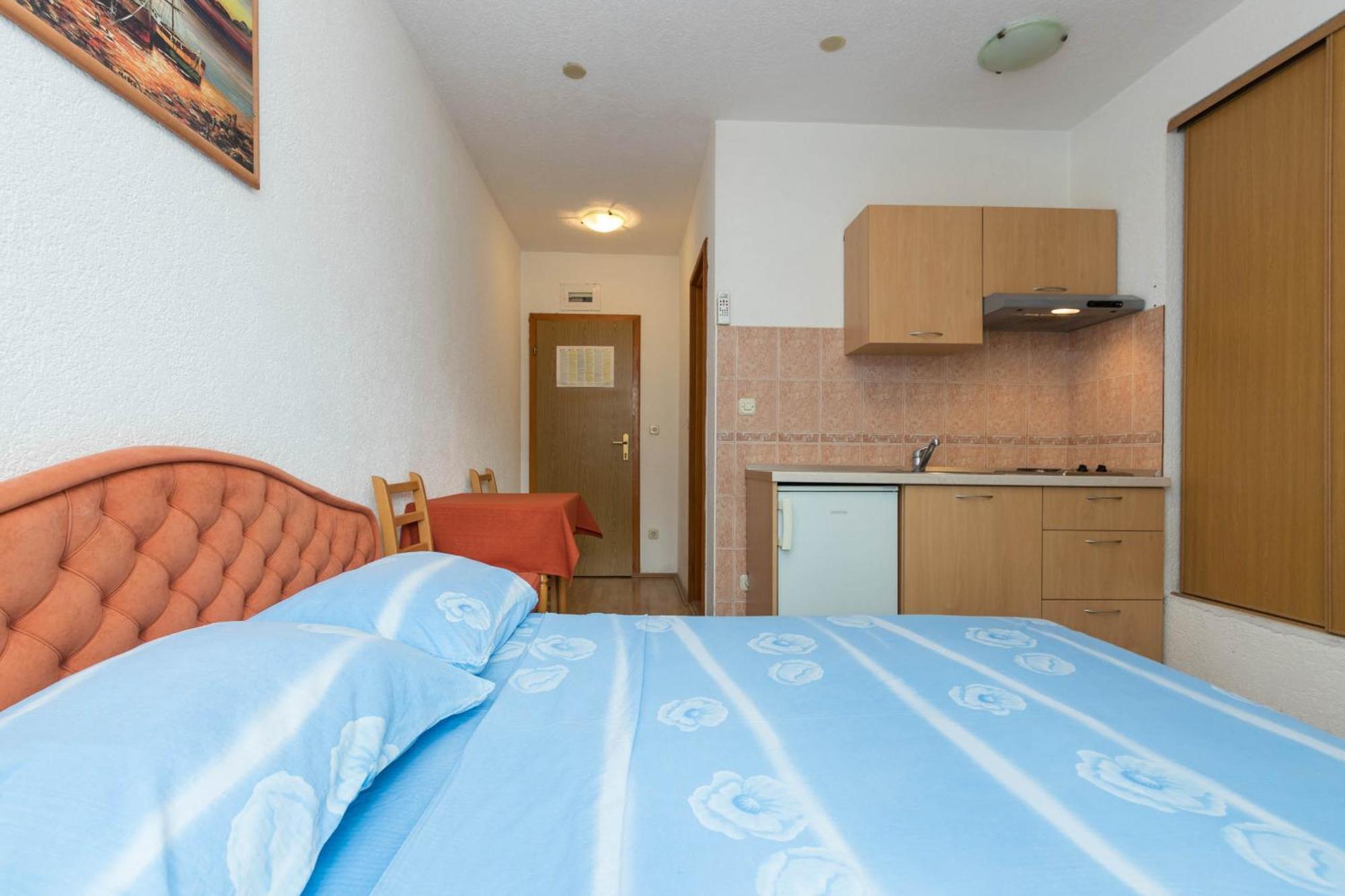 Apartments Cipetic Kaštela Eksteriør billede