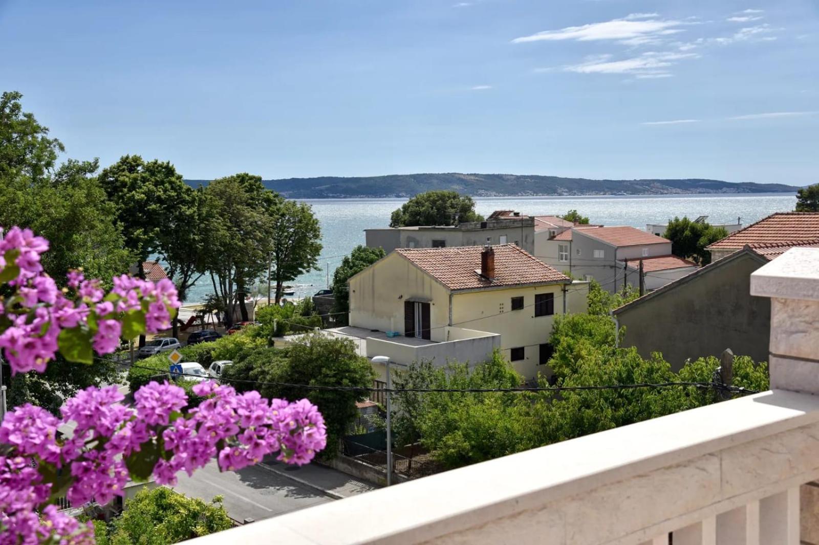 Apartments Cipetic Kaštela Eksteriør billede